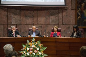 Presentación del libro en el Cabildo Insular 1